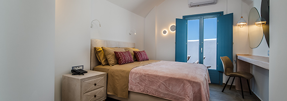 Two Level Aegean Pool Suite